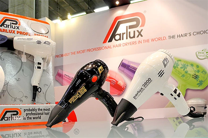 Presentati al Cosmoprof  2012 tre nuovi phon Parlux