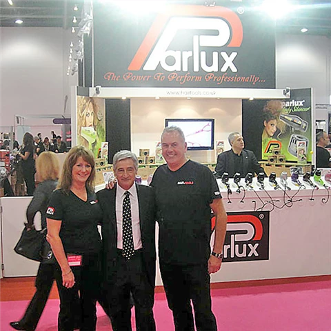 Londra - Salon 2011: PARLUX è sempre LEADER